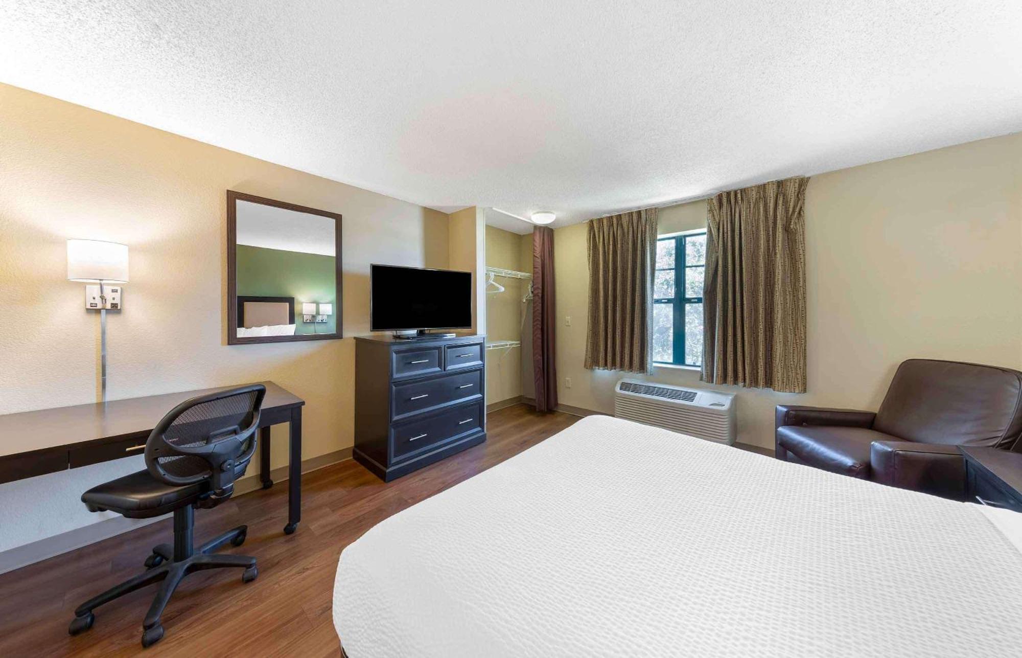 Extended Stay America Select Suites - Orlando - Southpark - Equity Row Buitenkant foto