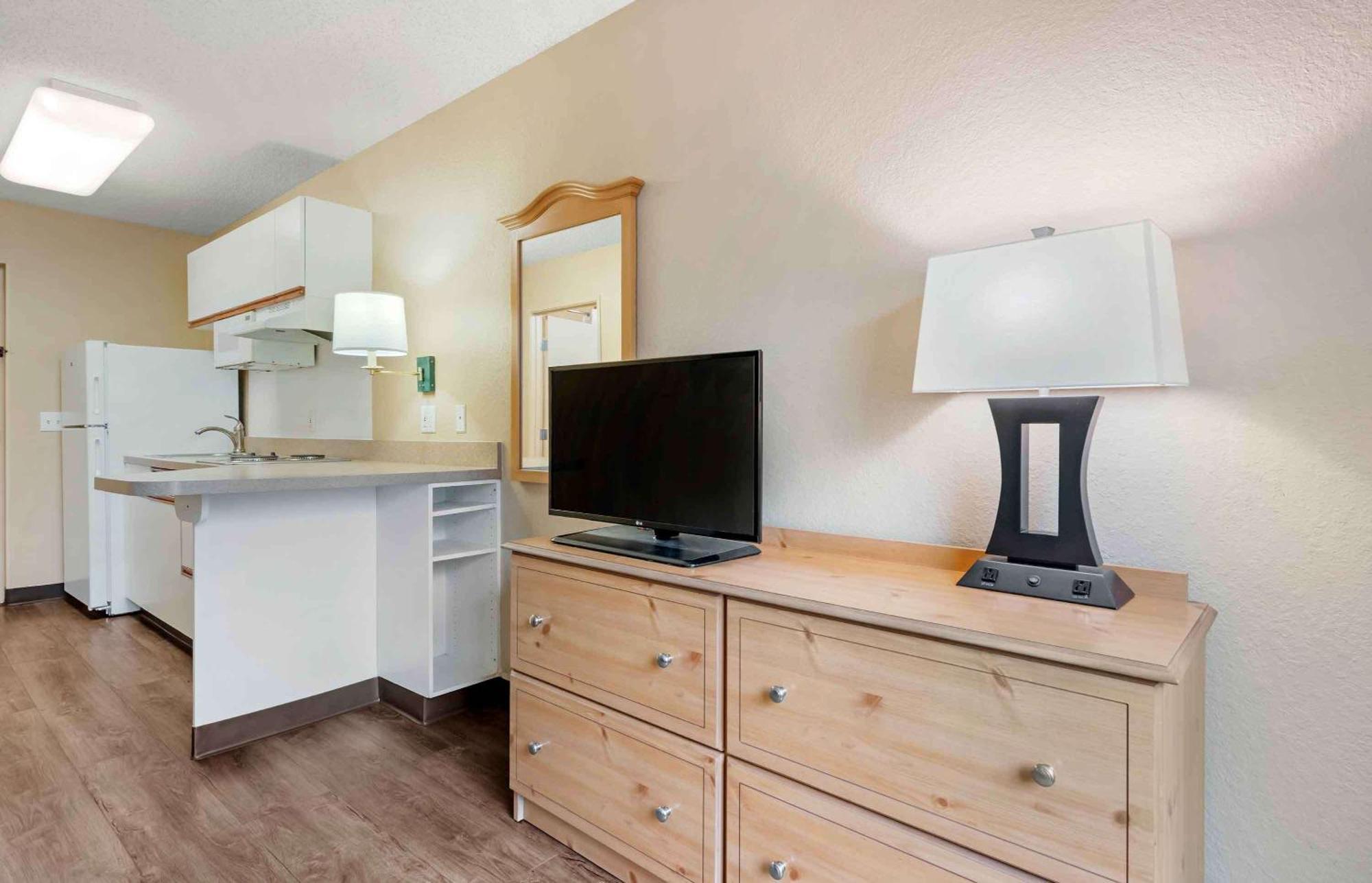 Extended Stay America Select Suites - Orlando - Southpark - Equity Row Buitenkant foto